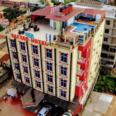 Safyad Hotel Яунде Екстер'єр фото
